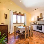Malerisches Nur 200 Meter Zum Mit Meerblick, Privatparkplatz, Grillbereich Apartment Selce