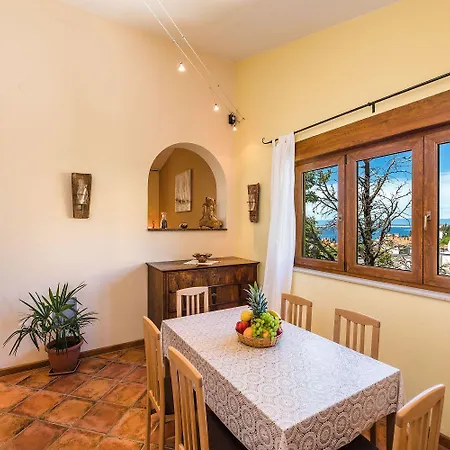 Appartamento Malerisches Nur 200 Meter Zum Mit Meerblick, Privatparkplatz, Grillbereich Selce