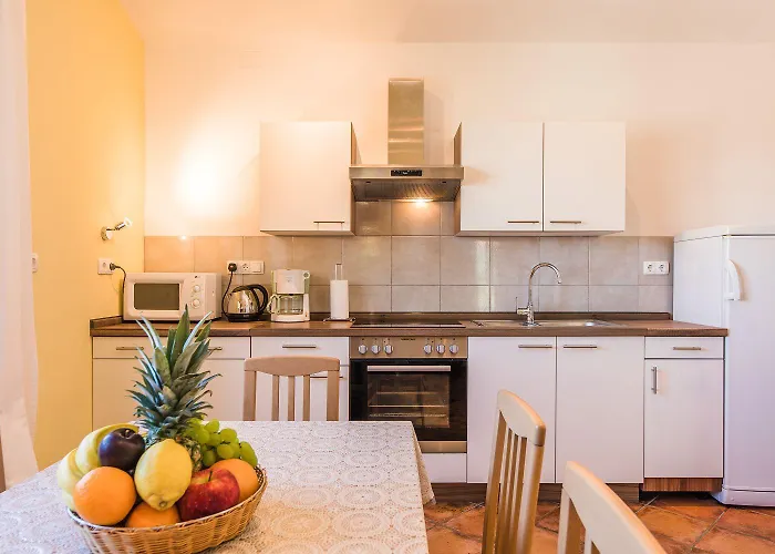 Malerisches Nur 200 Meter Zum Mit Meerblick, Privatparkplatz, Grillbereich Lejlighed Selce