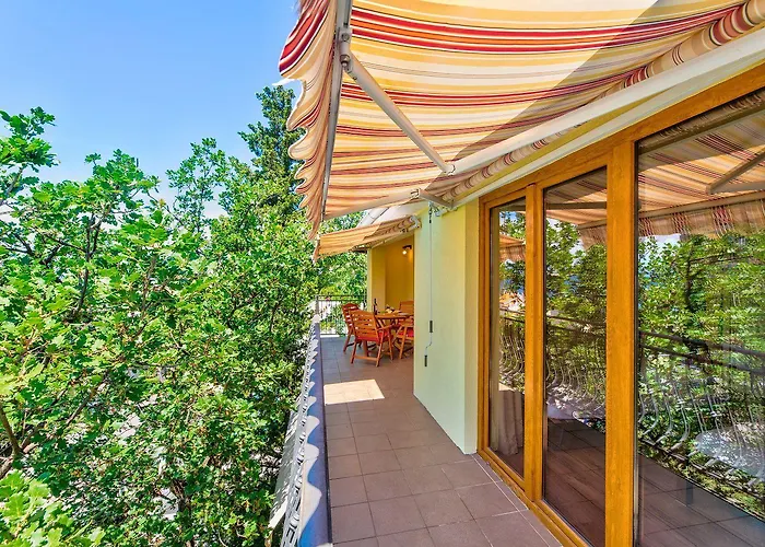 Malerisches Nur 200 Meter Zum Mit Meerblick, Privatparkplatz, Grillbereich